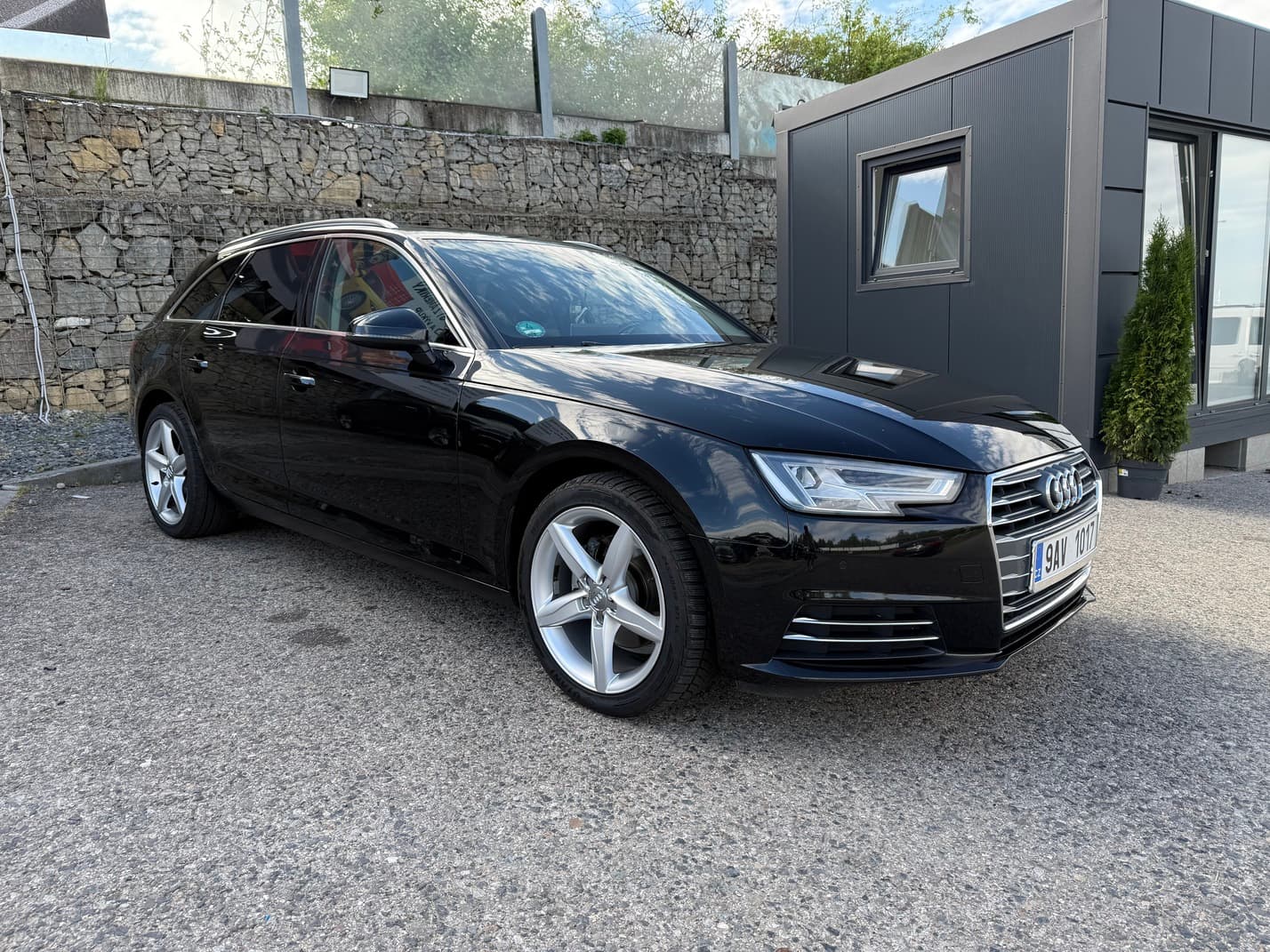 Audi